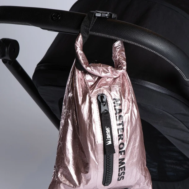 Τσαντάκι Βόλτας-Νεσεσέρ 22x36εκ. Master of Mess Metallic Pink Minene 19301002660OS