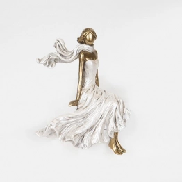 Διακοσμητική Επιτραπέζια Γυναικεία Φιγούρα Polyresin Λευκό-Ασημί-Χρυσό 15,5x7x19εκ. ESTHETI 752-27087