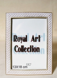 Κορνίζα Πολυεστερική Royal Art 13x18εκ. YUA3/012/57