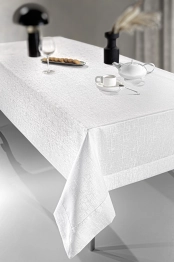 Τραπεζομάντηλο Polyester 160x260εκ. Blast White Guy Laroche