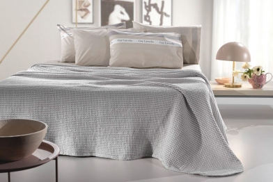 Κουβέρτα Πικέ Βαμβακερή Stonewashed Υπέρδιπλη Eternity Silver 230x240εκ. Guy Laroche