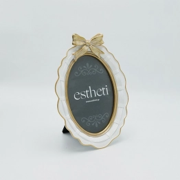 Κορνίζα Polyresin Με Φιόγκο Λευκή-Χρυσή 13x18εκ. ESTHETI 815-00060