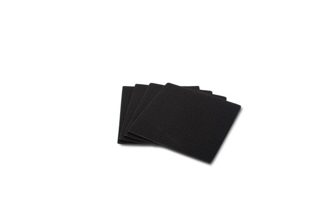 Σουβέρ Σετ 4τμχ Πλαστικά Μαύρα S&P 10×10εκ. TableTop 805058 (Υλικό: Πλαστικό, Χρώμα: Μαύρο) – Salt & Pepper – 805058